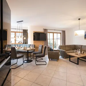 12 Mit 4 Schlafzimmern In Ferienhaus